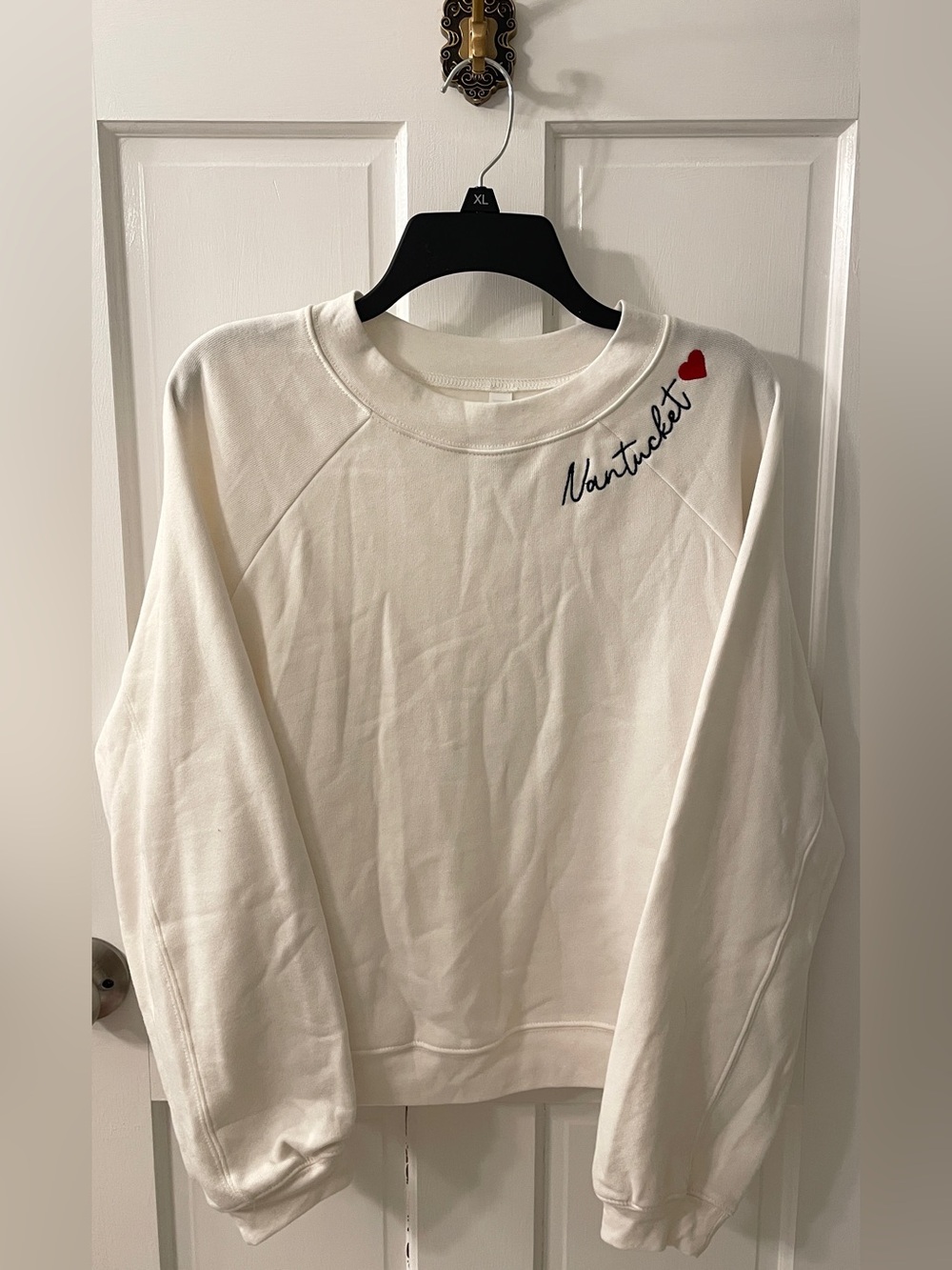 NWT I <3 Nantucket Crewneck - Picture 2 of 9
